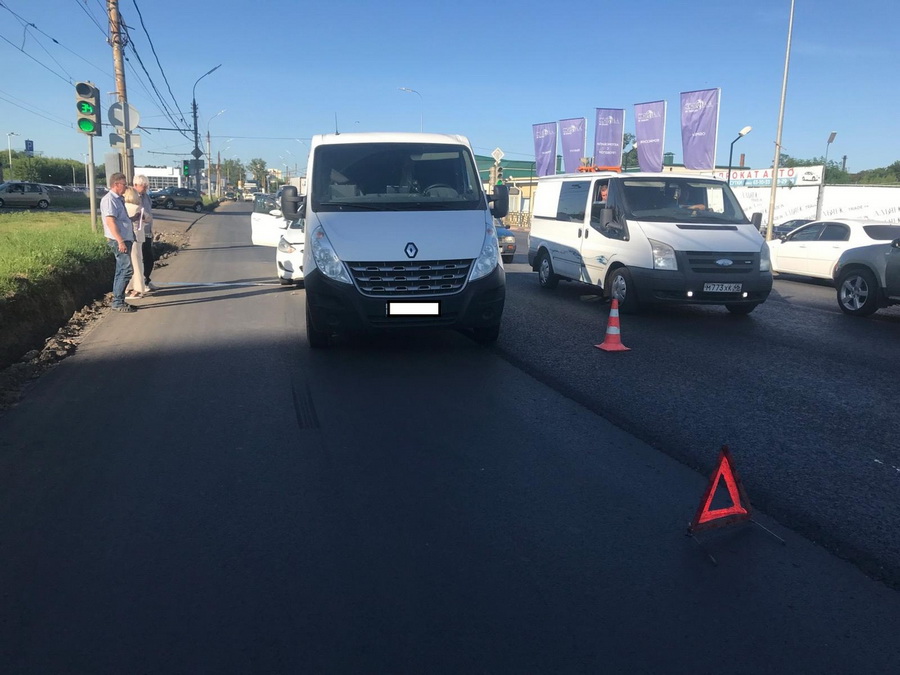 Хлопки в орле сегодня. Авария в Шаблыкино Орловской. ДТП Шаблыкино Орловской области.